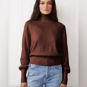 NWOT Stateside Saddles Shoulder Turtleneck Sweater Cafe Latte Sz Small